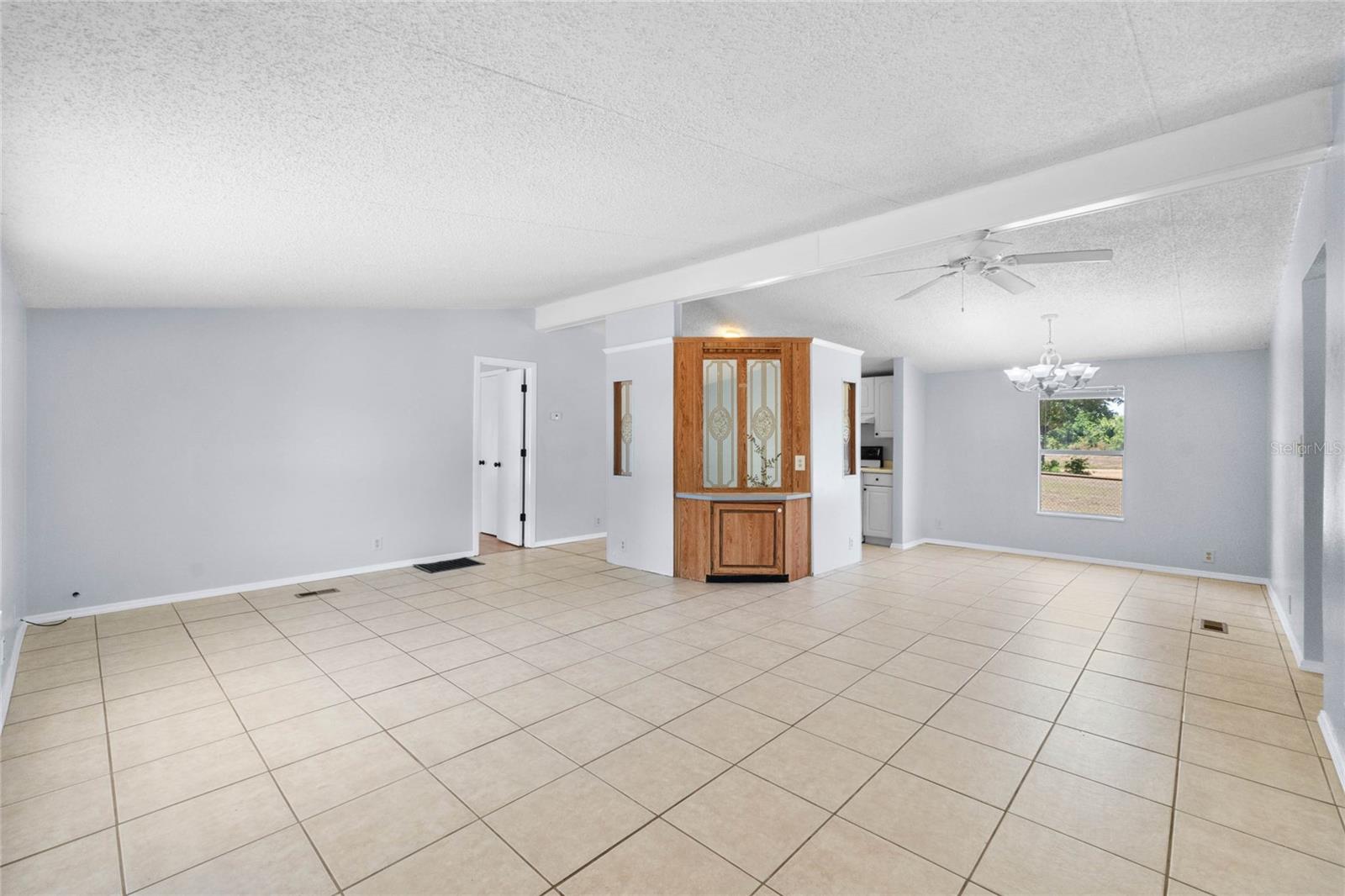 Image 9 of 37 For 16941 Bay Avenue