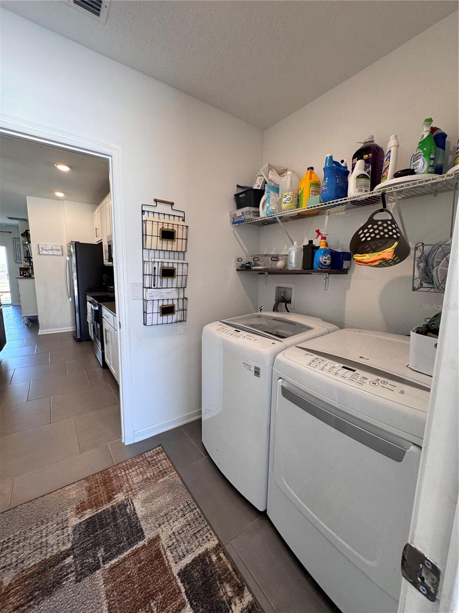 Image 20 of 70 For 6846 Wilson Hammock Avenue