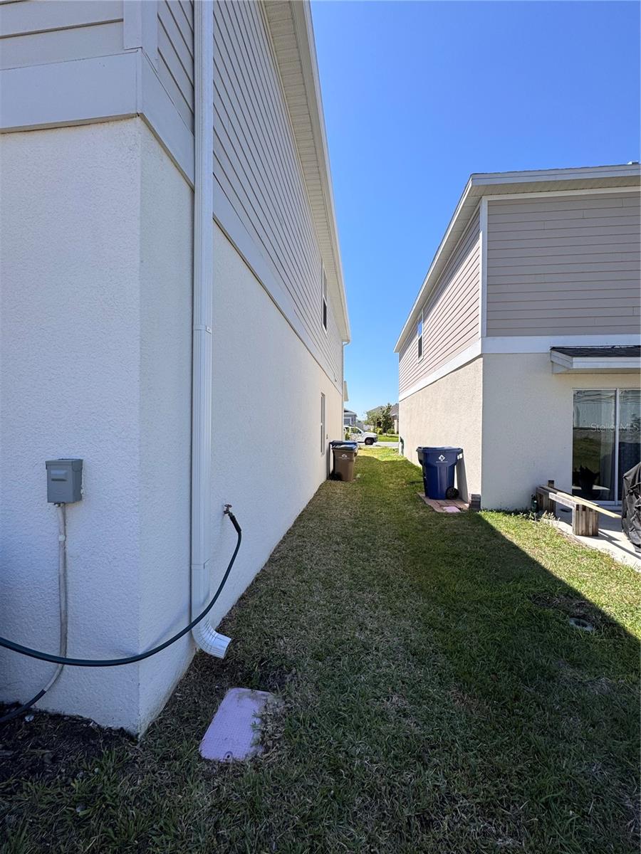 Image 7 of 70 For 6846 Wilson Hammock Avenue