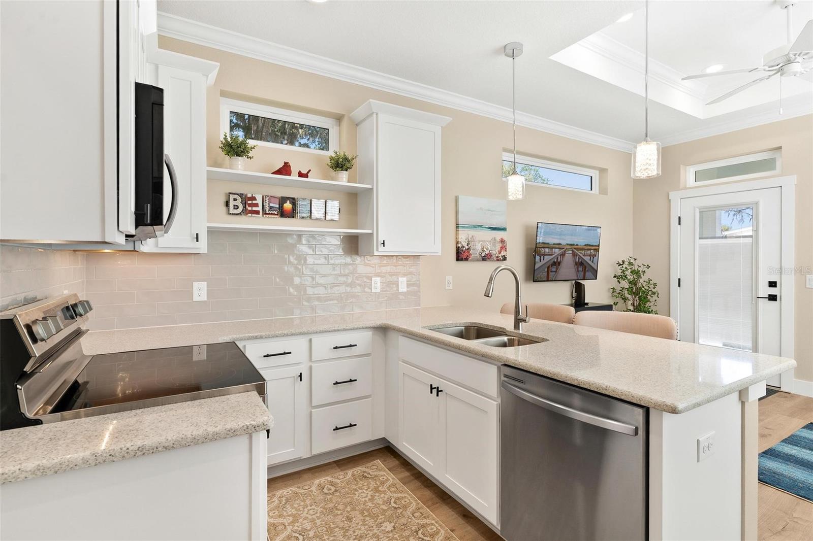 Image 12 of 33 For 12129 Grand Oak Lane