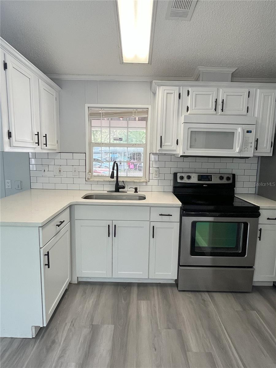 Image 5 of 12 For 3000 Clarcona Road 741