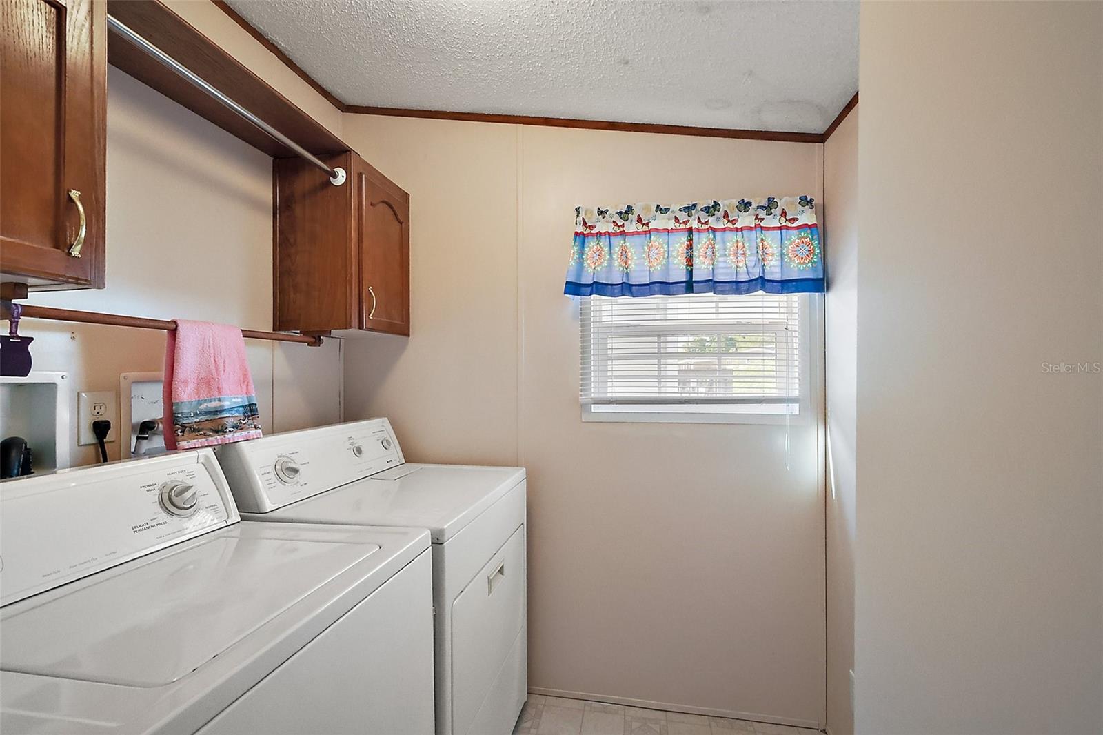 Image 21 of 42 For 37945 Monticello Street