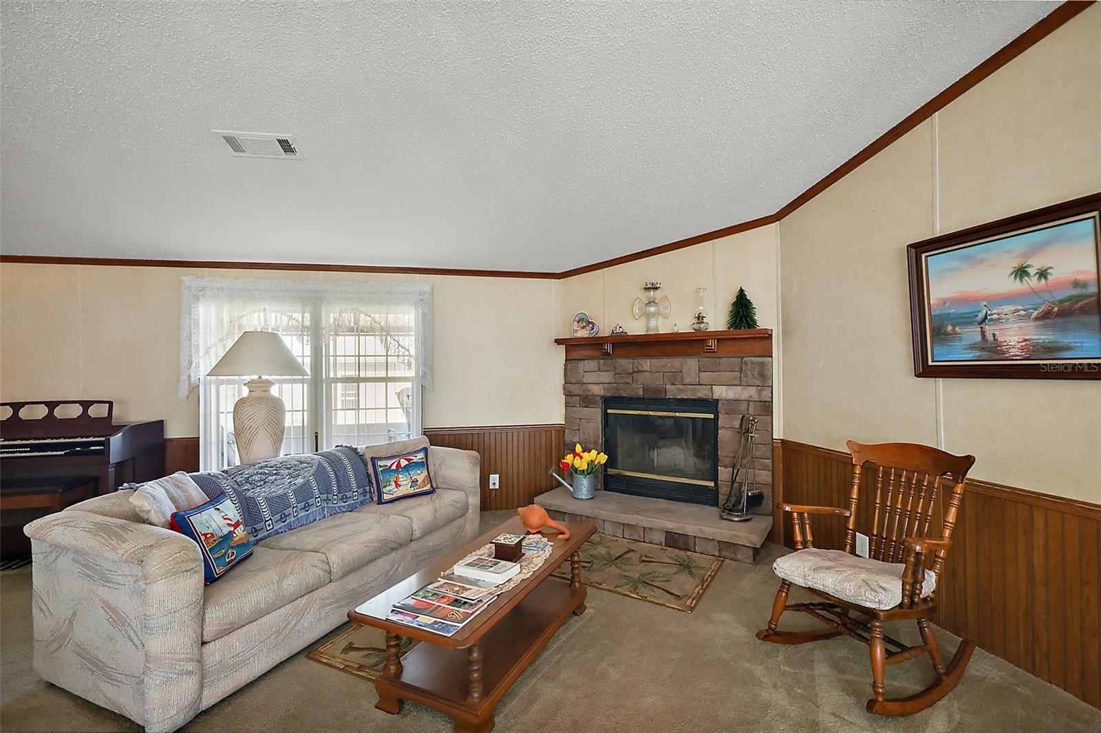 Image 4 of 42 For 37945 Monticello Street
