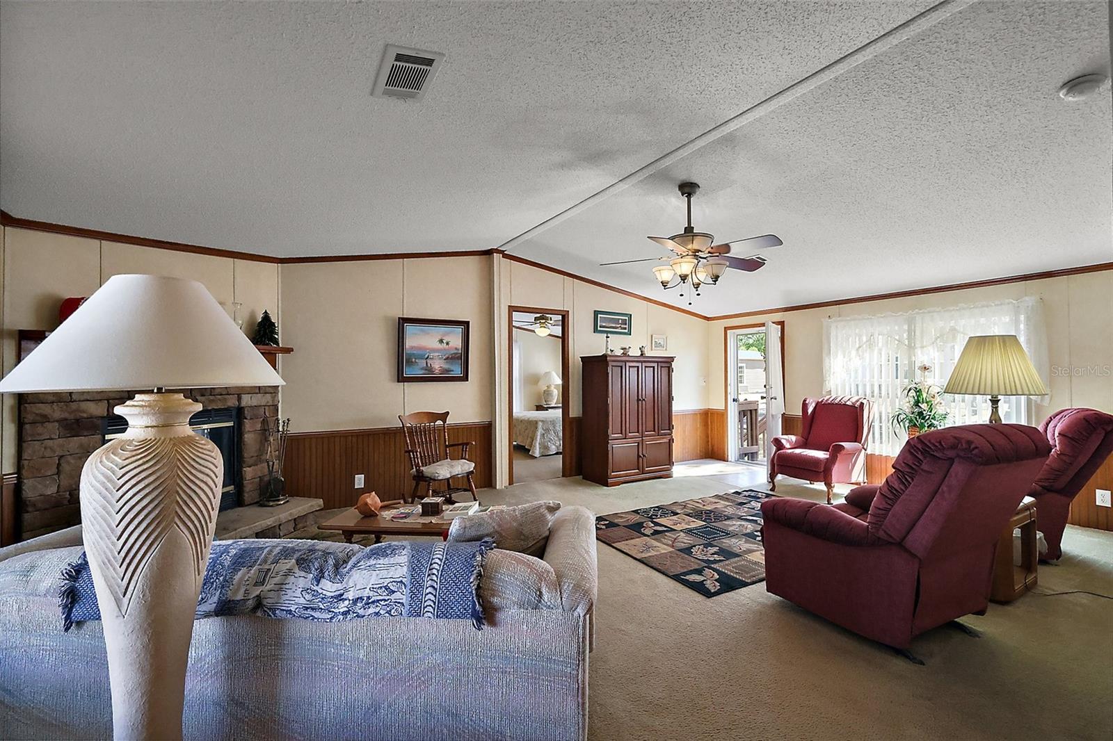 Image 6 of 42 For 37945 Monticello Street