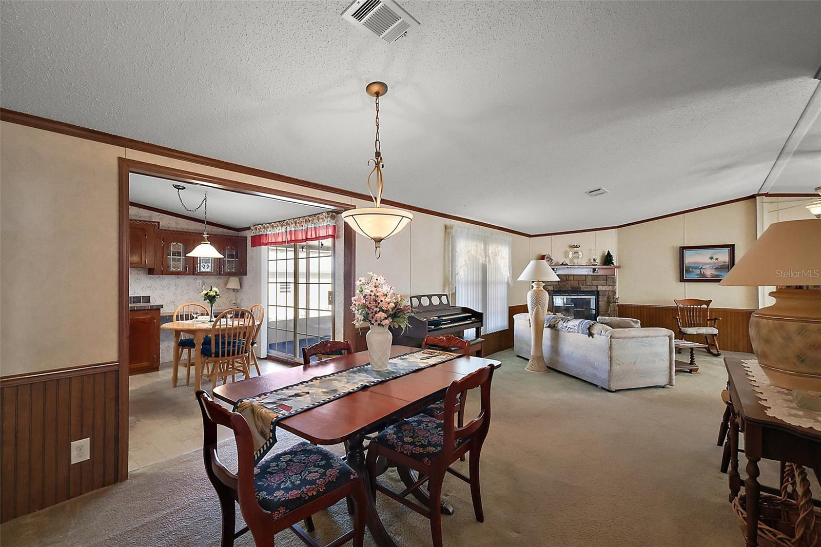 Image 8 of 42 For 37945 Monticello Street