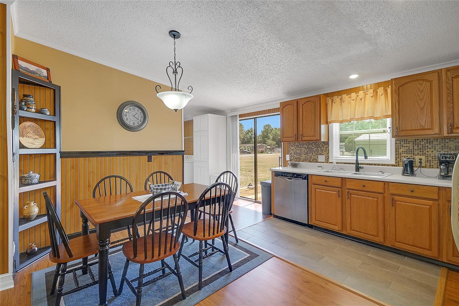 Image 8 of 36 For 2950 Arbor Ridge Boulevard