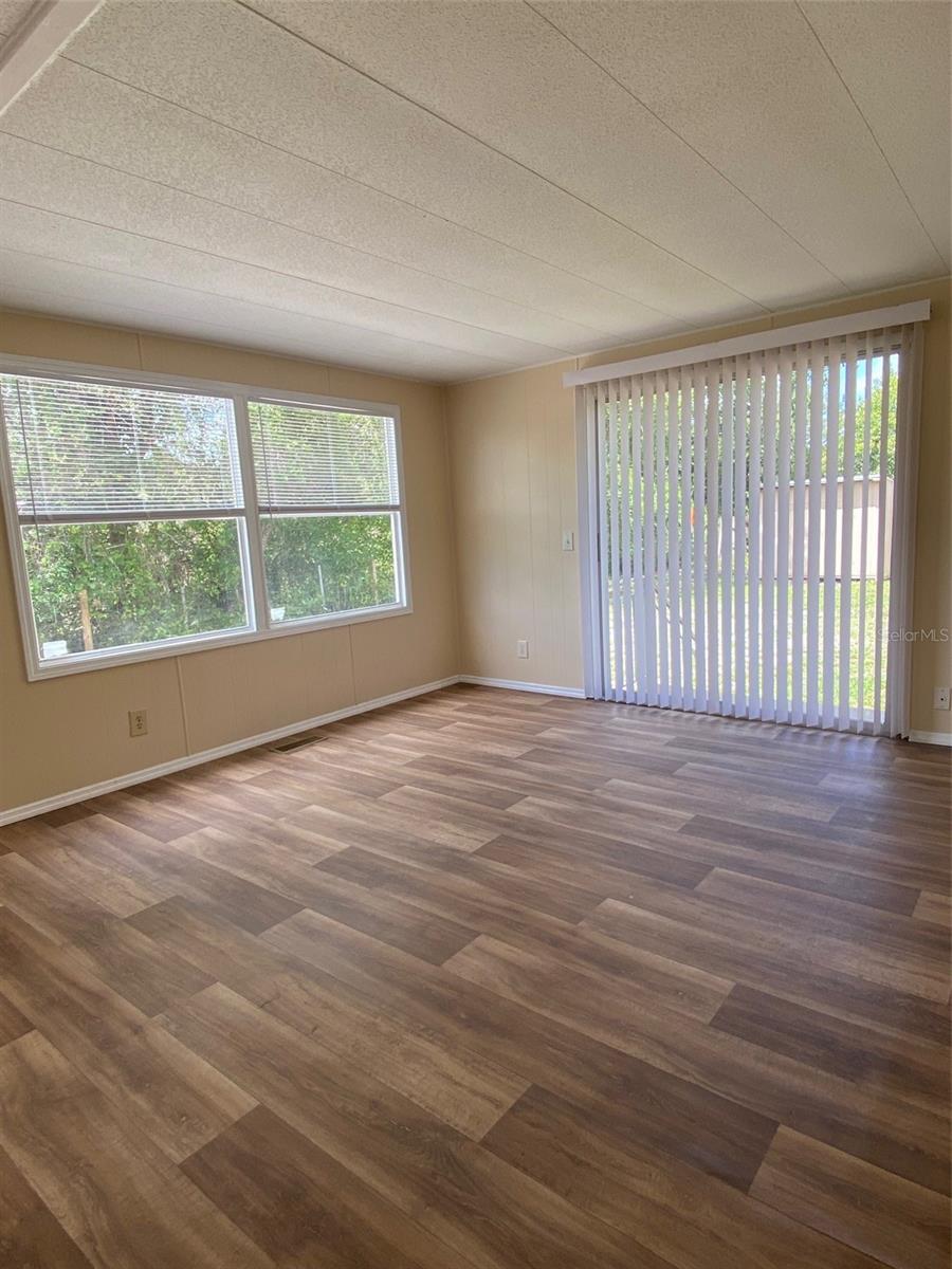 Image 10 of 25 For 28629 Bougainvillea Avenue