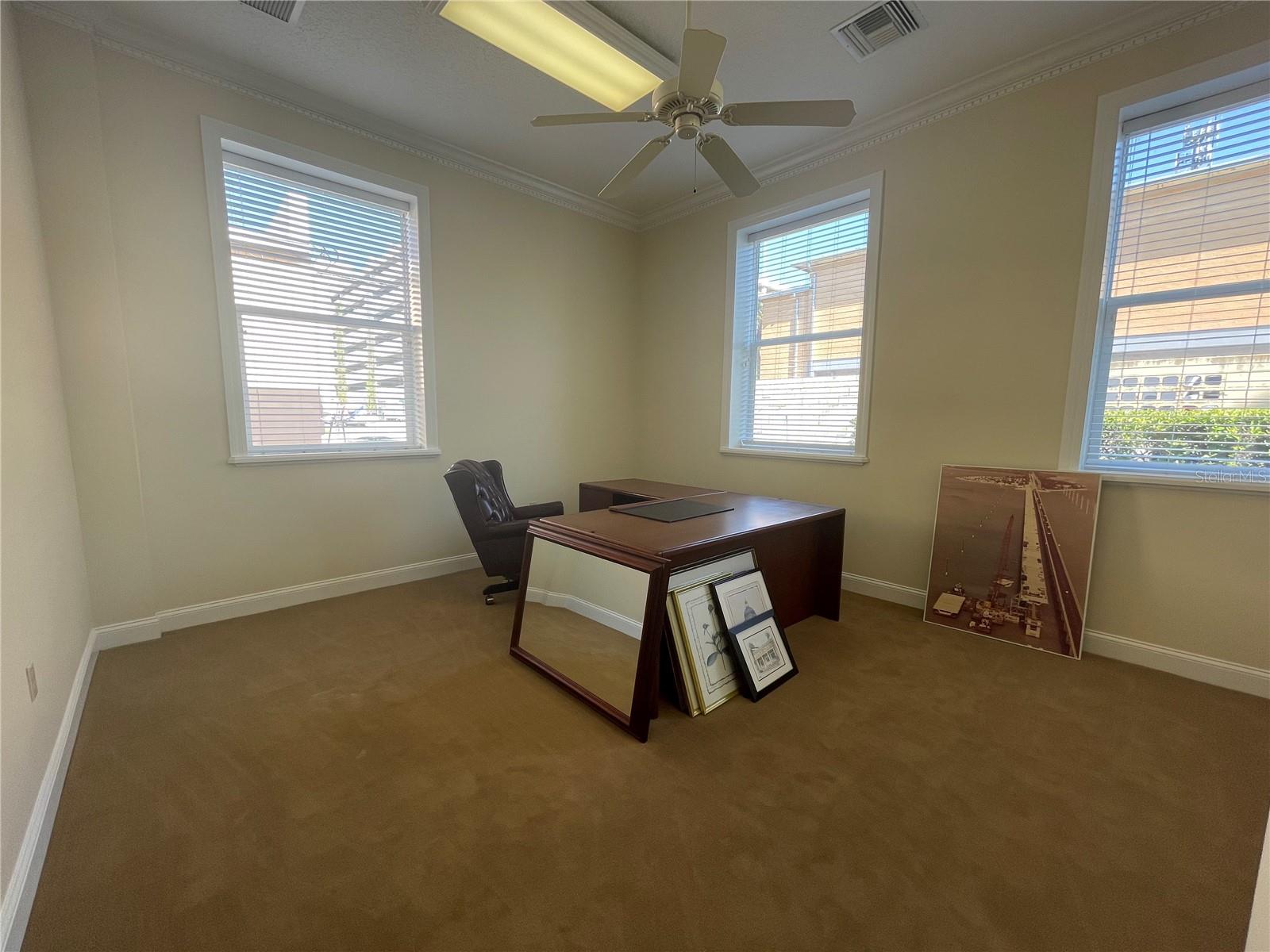 Image 8 of 25 For 220 Main Street