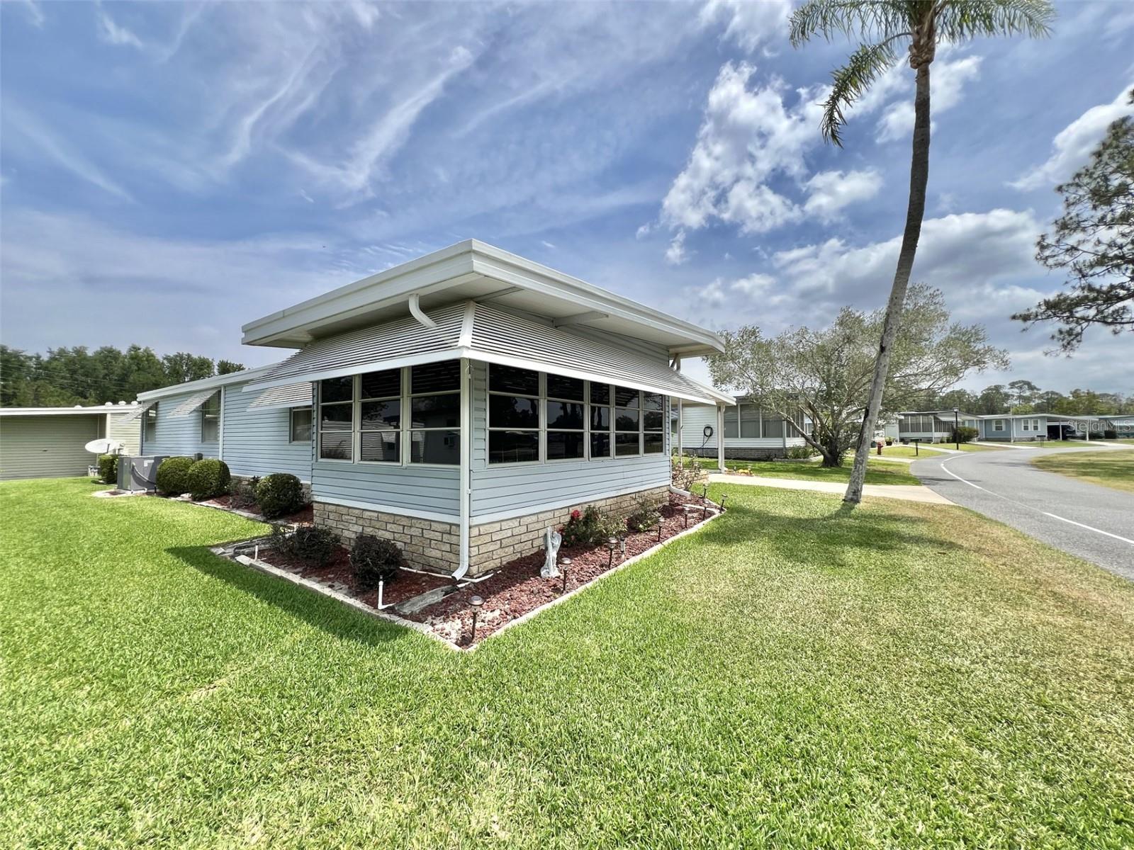 Image 52 of 83 For 504 Hawthorne Boulevard