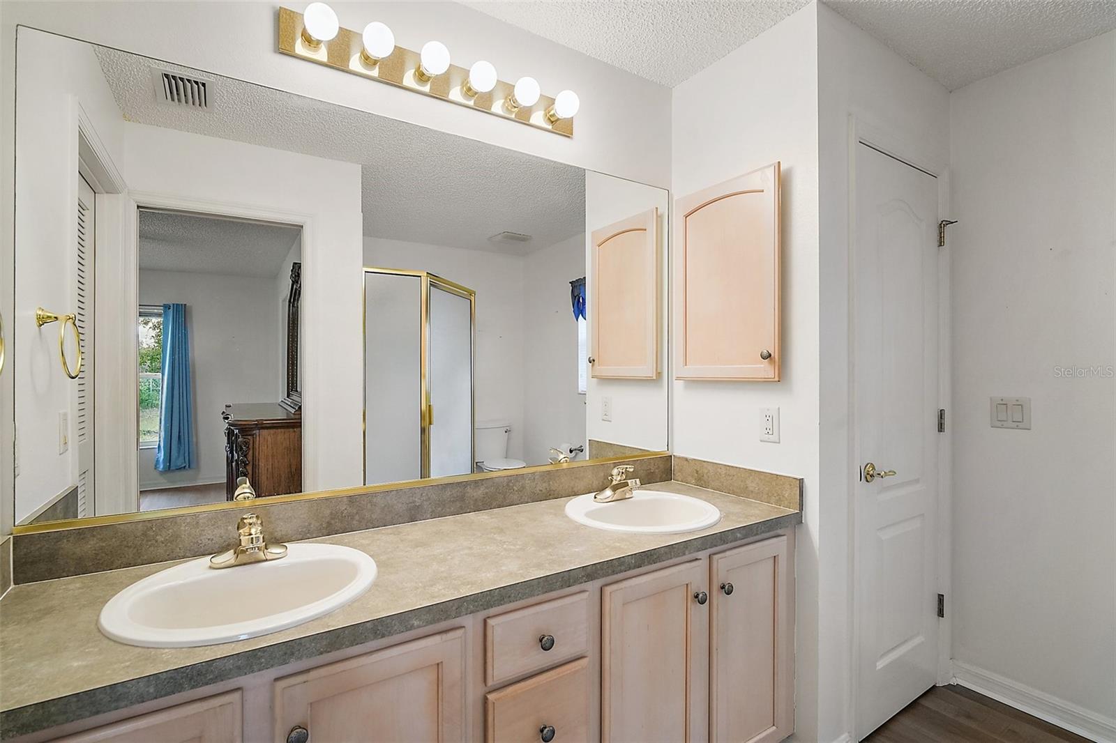 Image 18 of 21 For 17238 94th Coults Circle