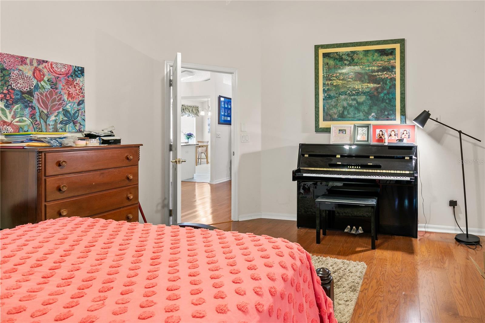 Image 13 of 42 For 3785 Avon Court
