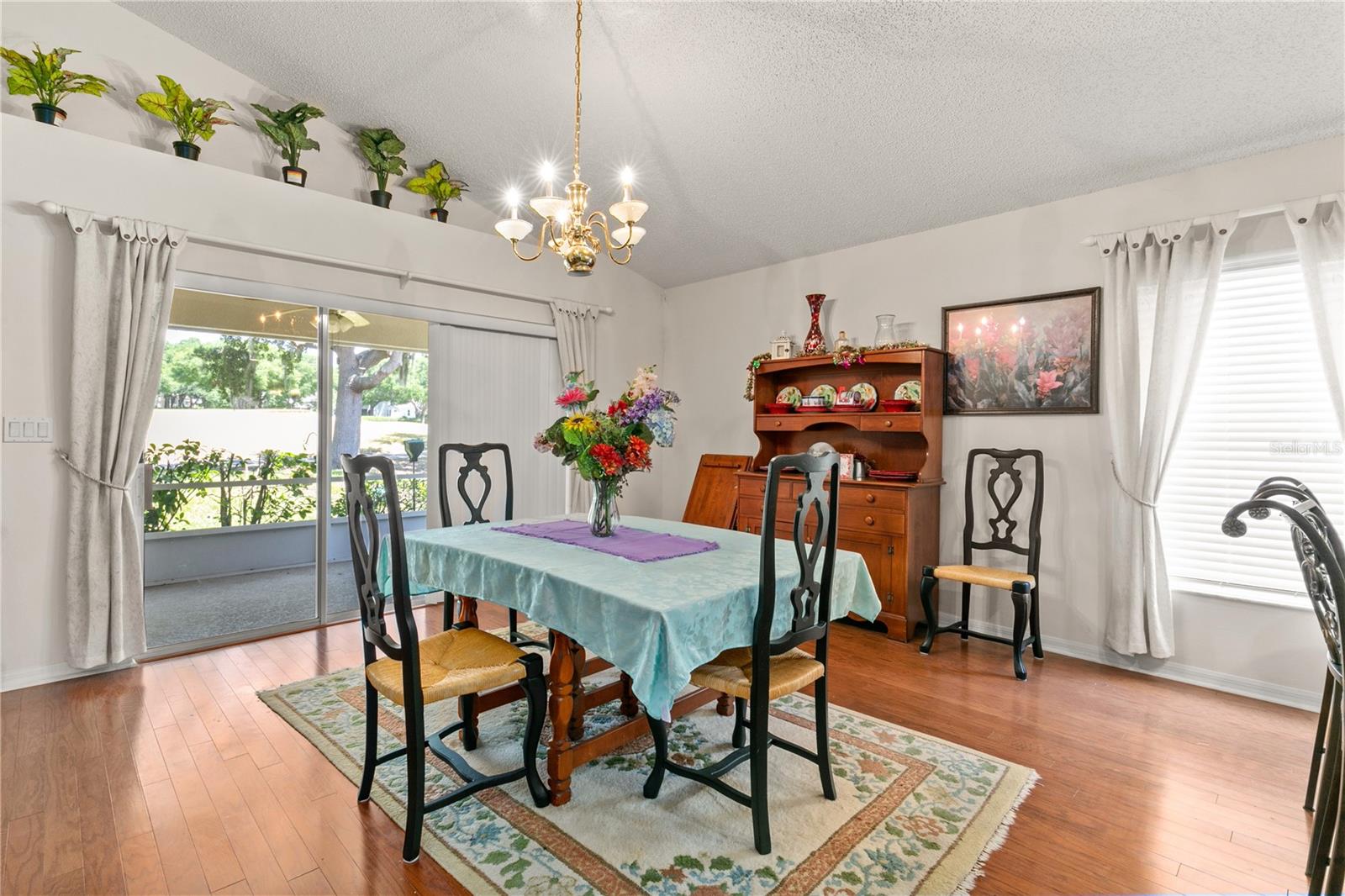 Image 6 of 42 For 3785 Avon Court