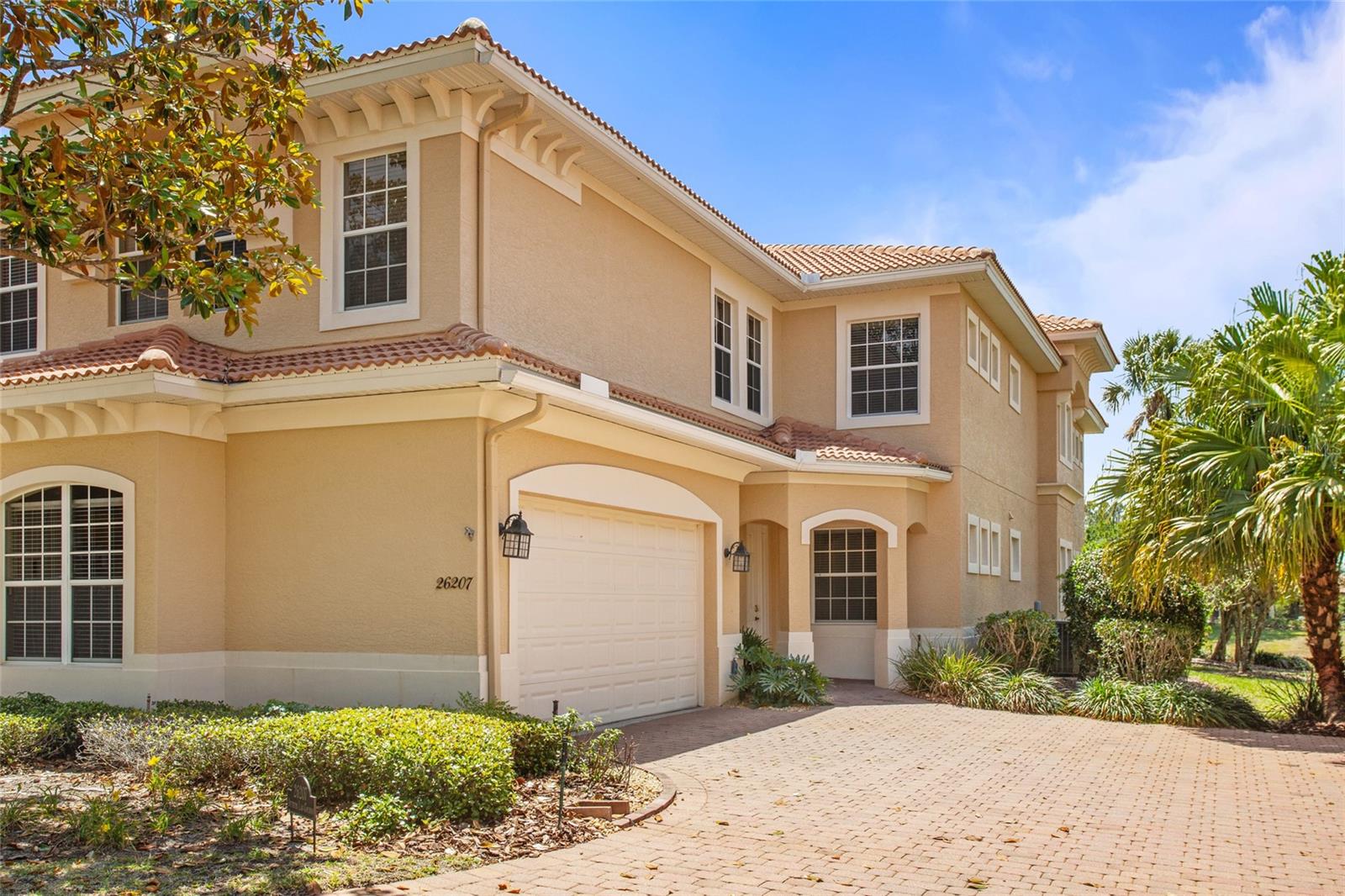 Details for 26207 Avenida Las Colinas  26207, HOWEY IN THE HILLS, FL 34737