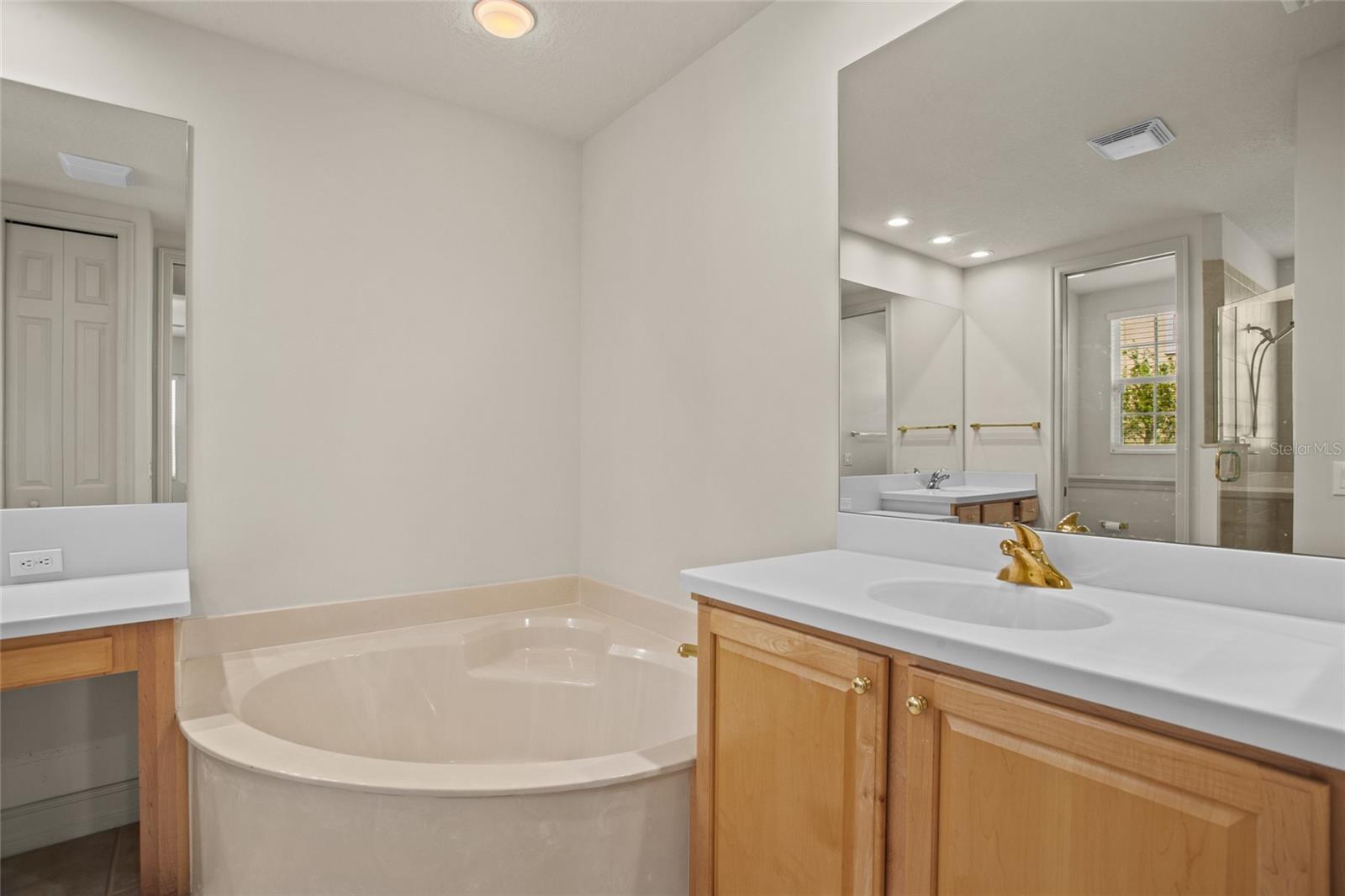 Image 14 of 38 For 26207 Avenida Las Colinas  26207