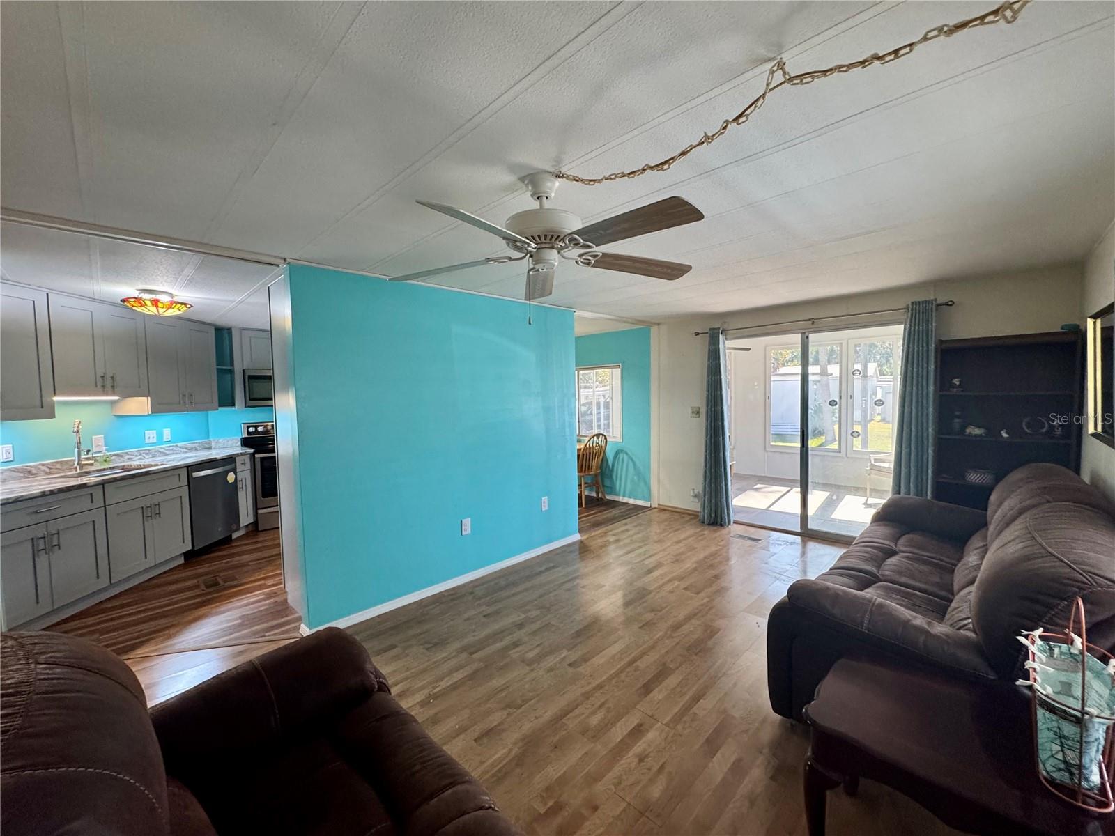 Image 8 of 21 For 751 Traci Drive