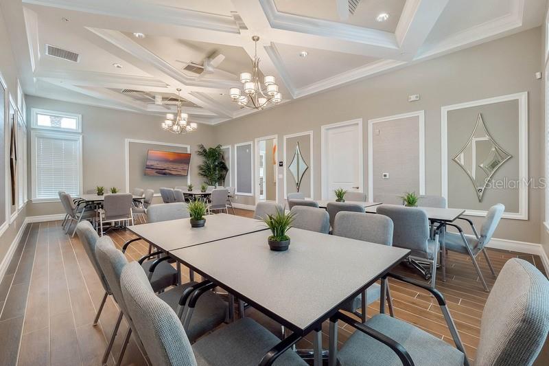 Image 34 of 38 For 17386 Blazing Star Circle