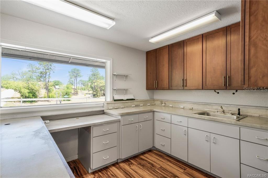 Image 13 of 38 For 3490 Dunnellon Road