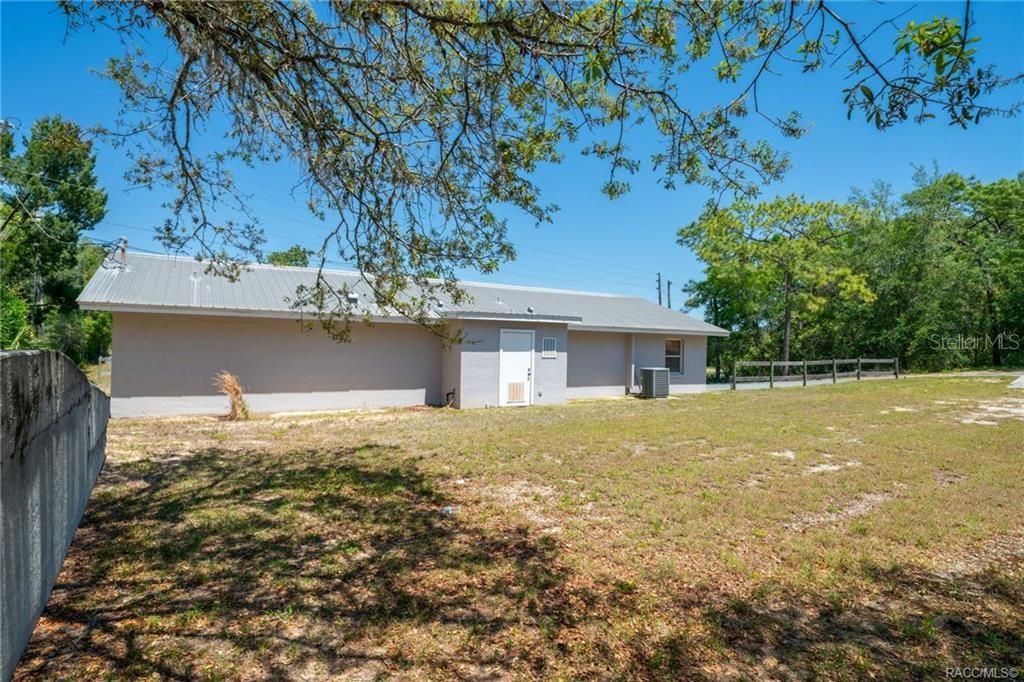 Image 36 of 38 For 3490 Dunnellon Road