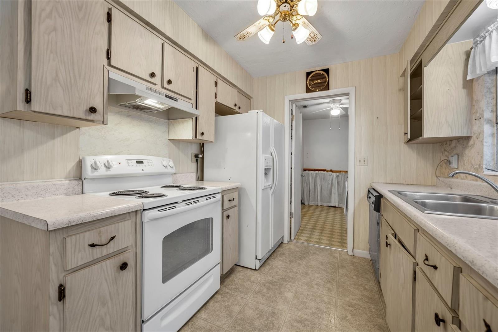 Image 12 of 30 For 58 Jackson Street