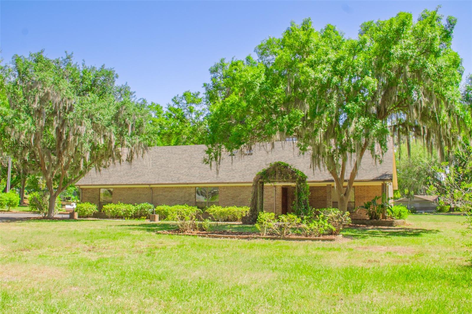 Details for 2112 Robie Avenue, MOUNT DORA, FL 32757
