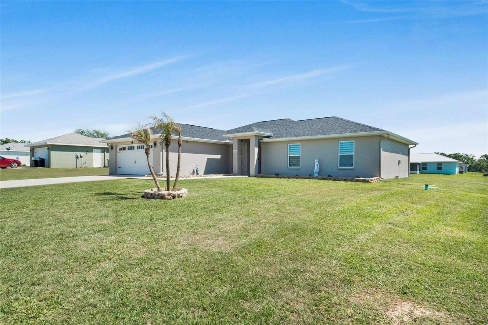 Image 46 of 66 For 4398 E Taper St