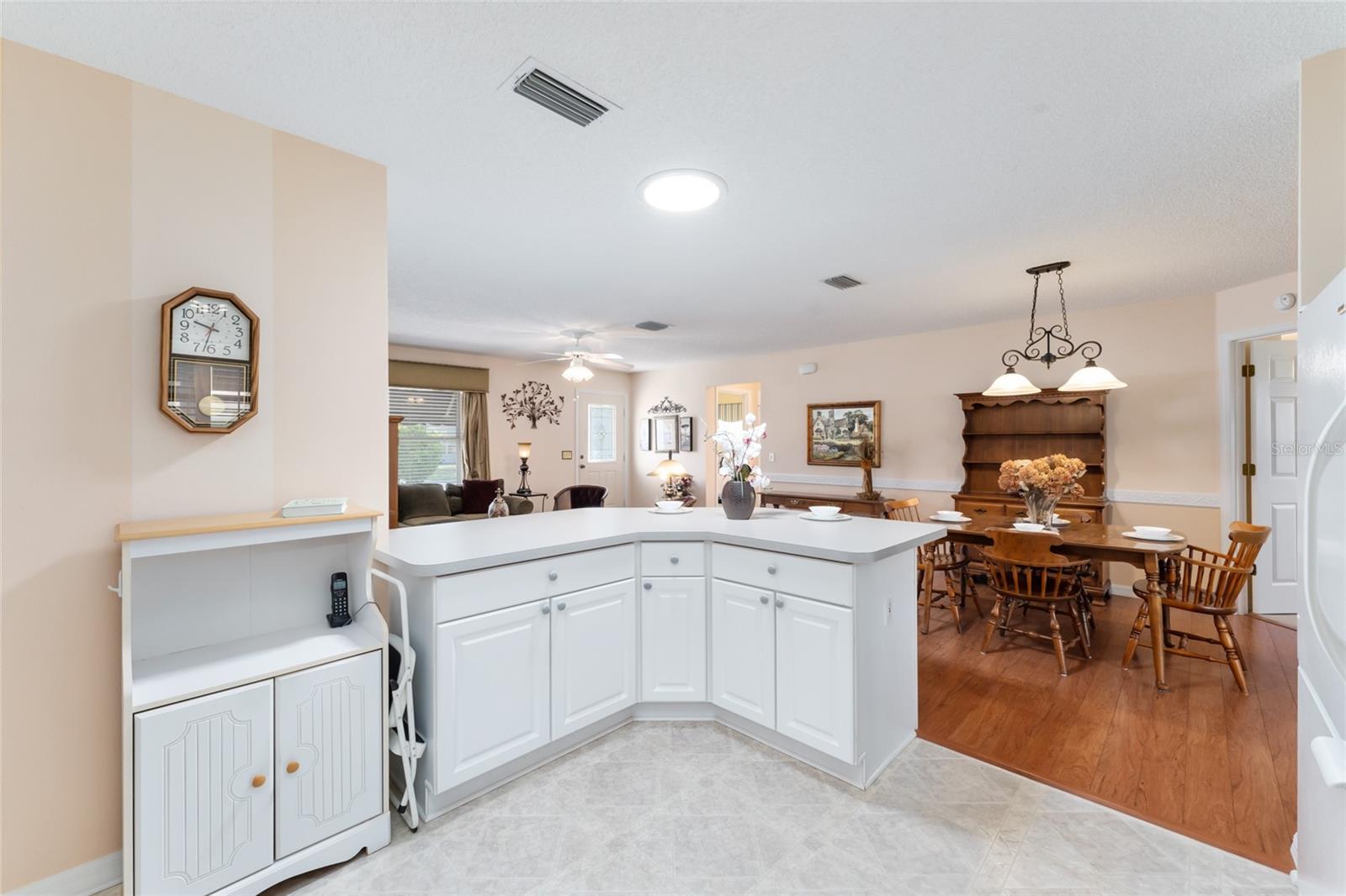 Image 24 of 41 For 1709 Betrillo Court