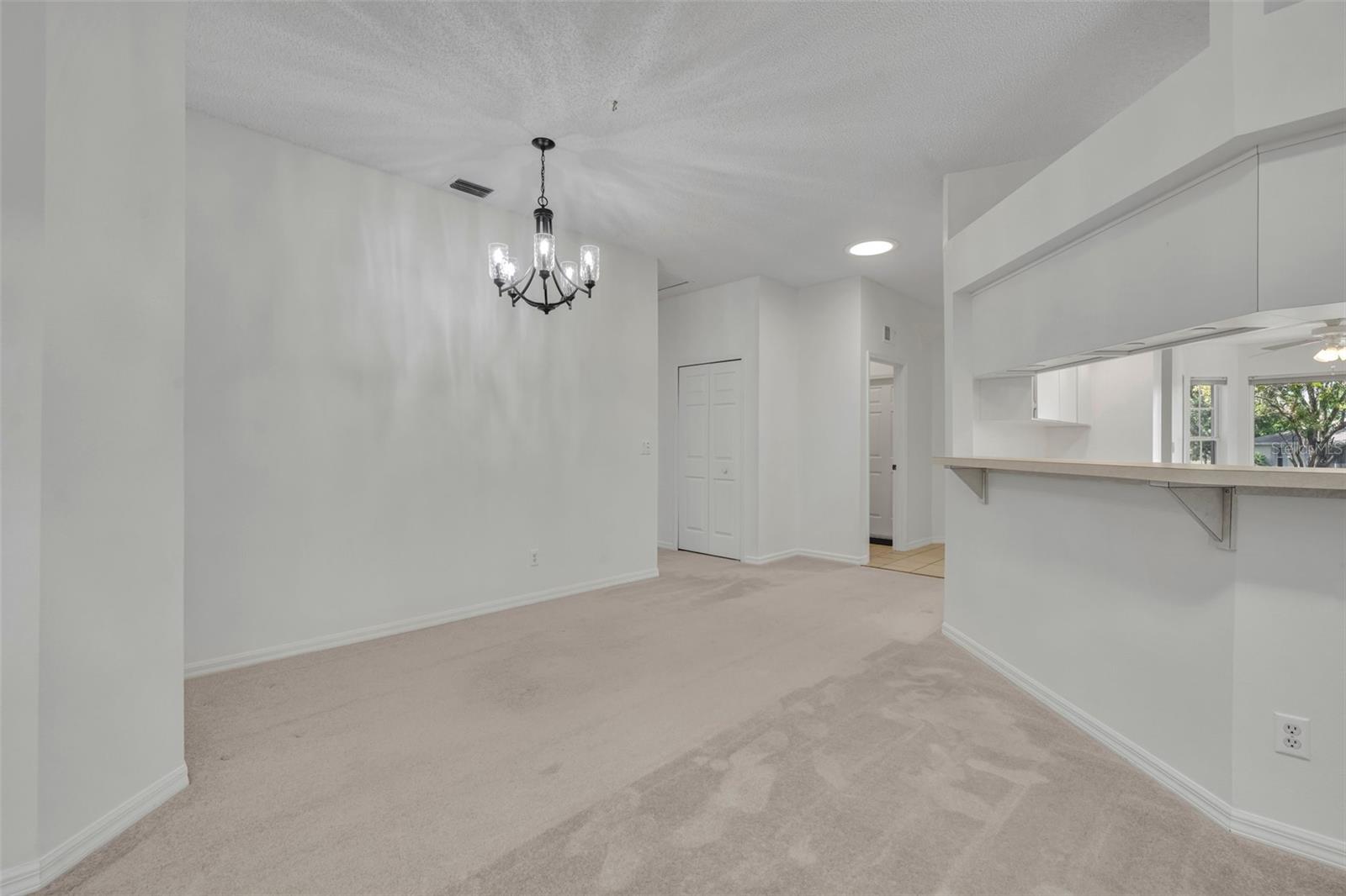 Image 12 of 60 For 5614 King James Avenue