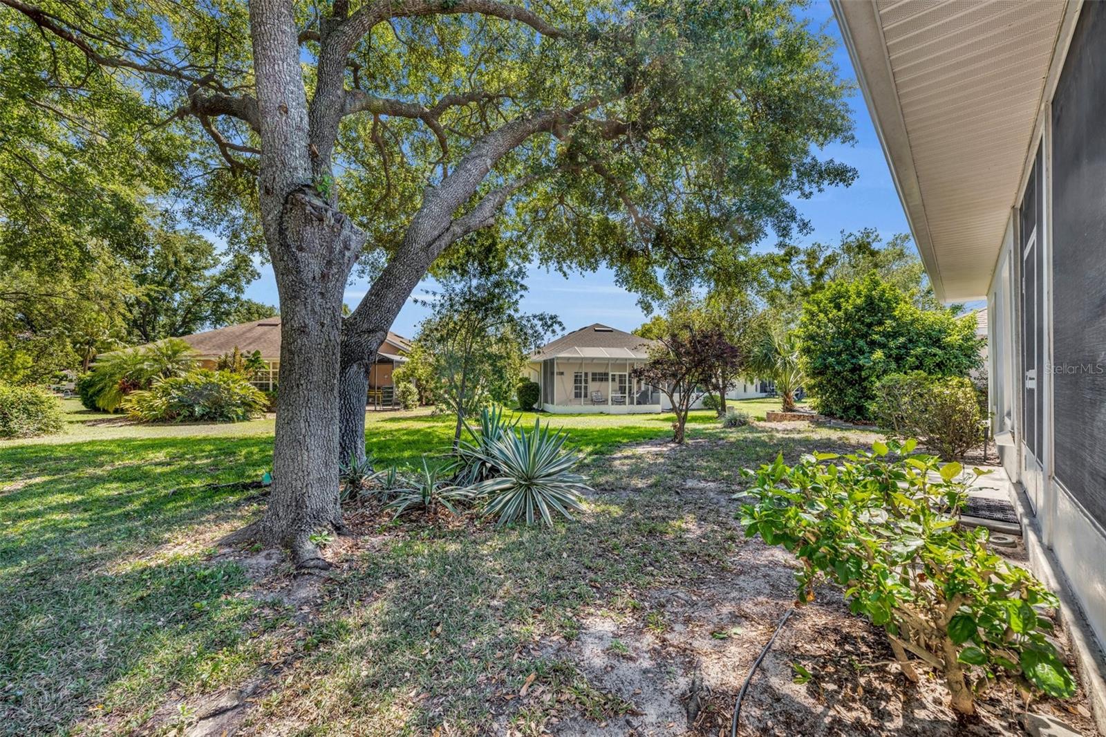Image 30 of 60 For 5614 King James Avenue