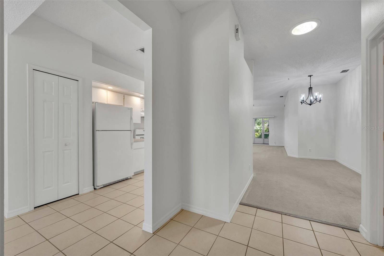 Image 6 of 60 For 5614 King James Avenue