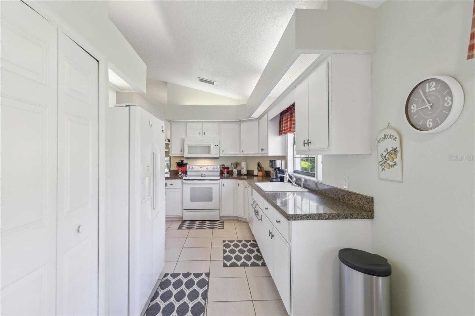 Image 14 of 52 For 236 Juniper Way