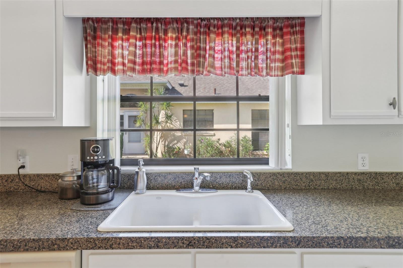 Image 18 of 52 For 236 Juniper Way