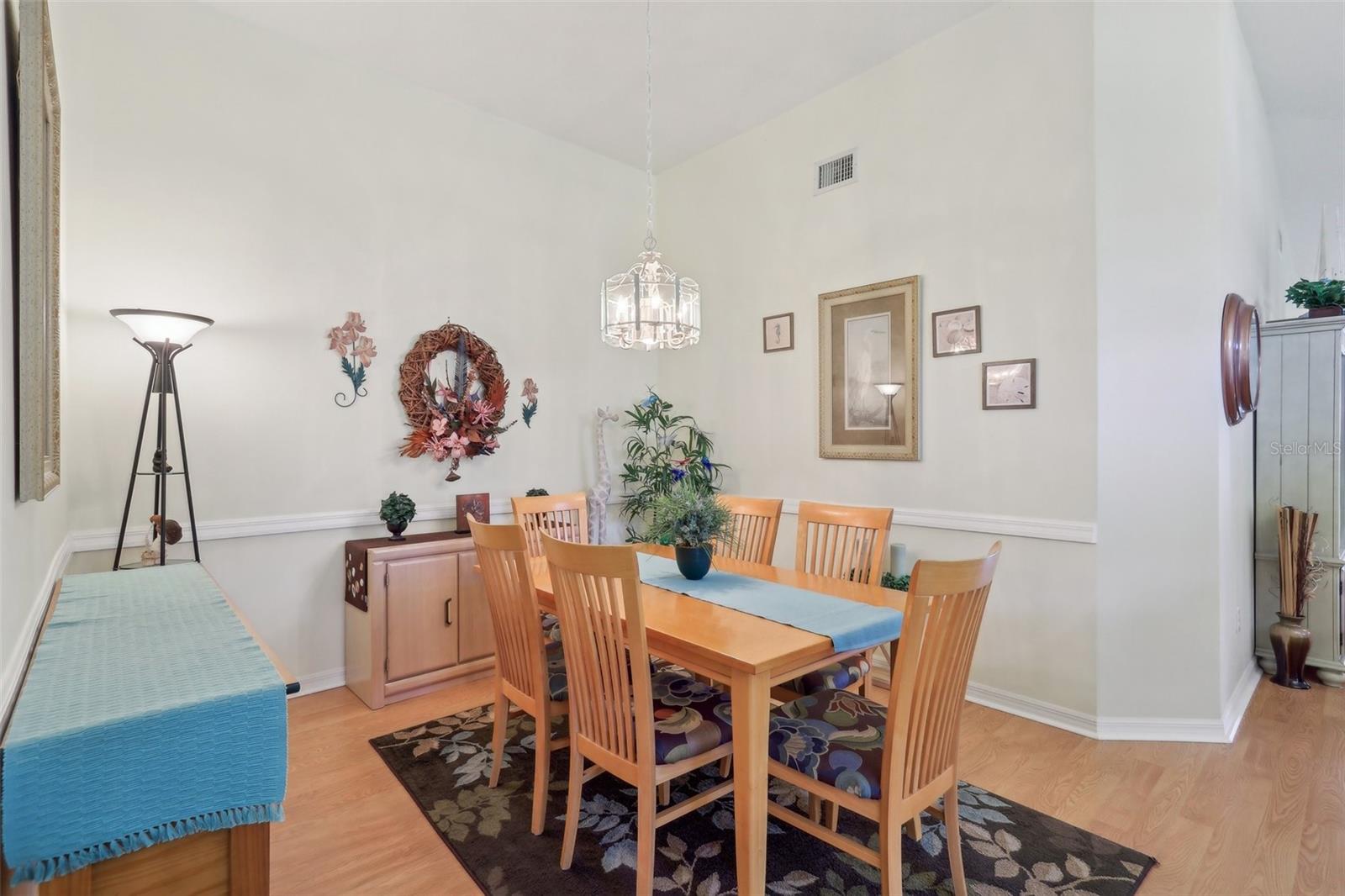 Image 9 of 52 For 236 Juniper Way