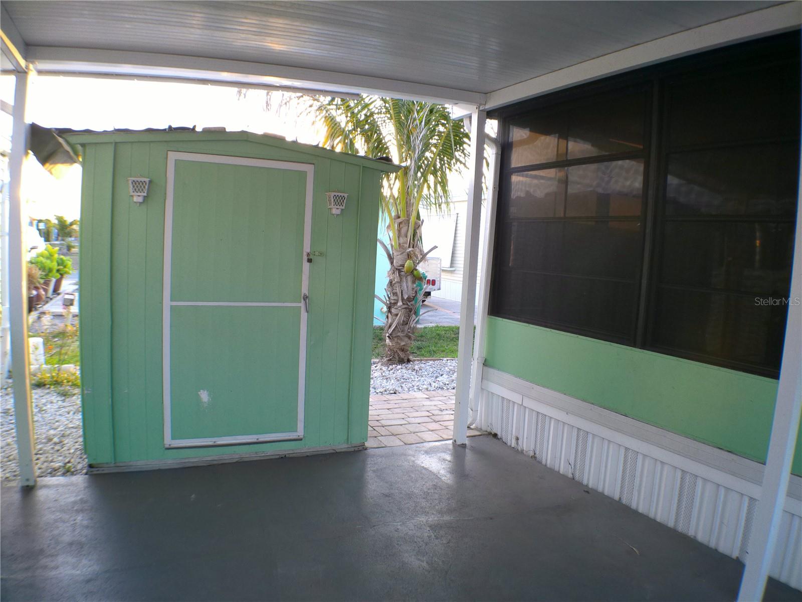 Image 21 of 33 For 1475 Flamingo Drive 333