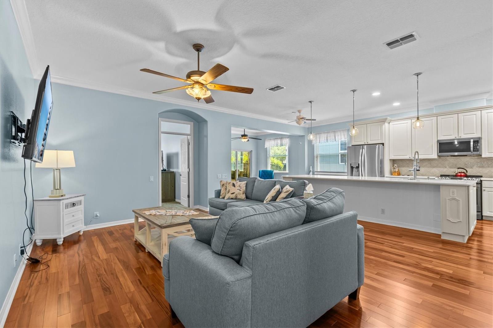 Image 26 of 42 For 14820 Potterton Circle