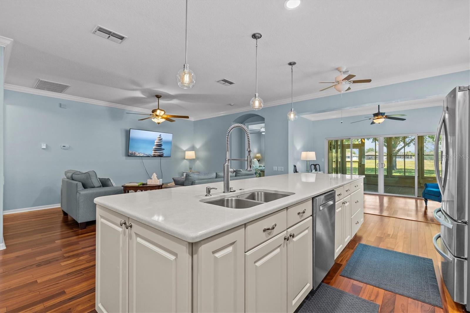 Image 28 of 42 For 14820 Potterton Circle