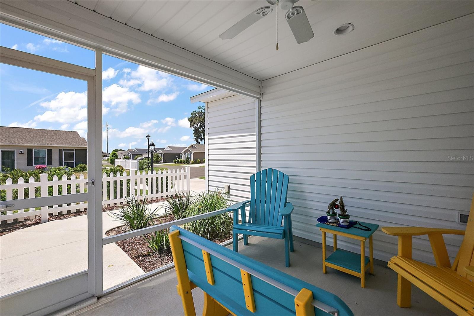 Image 18 of 26 For 5817 Valente Court