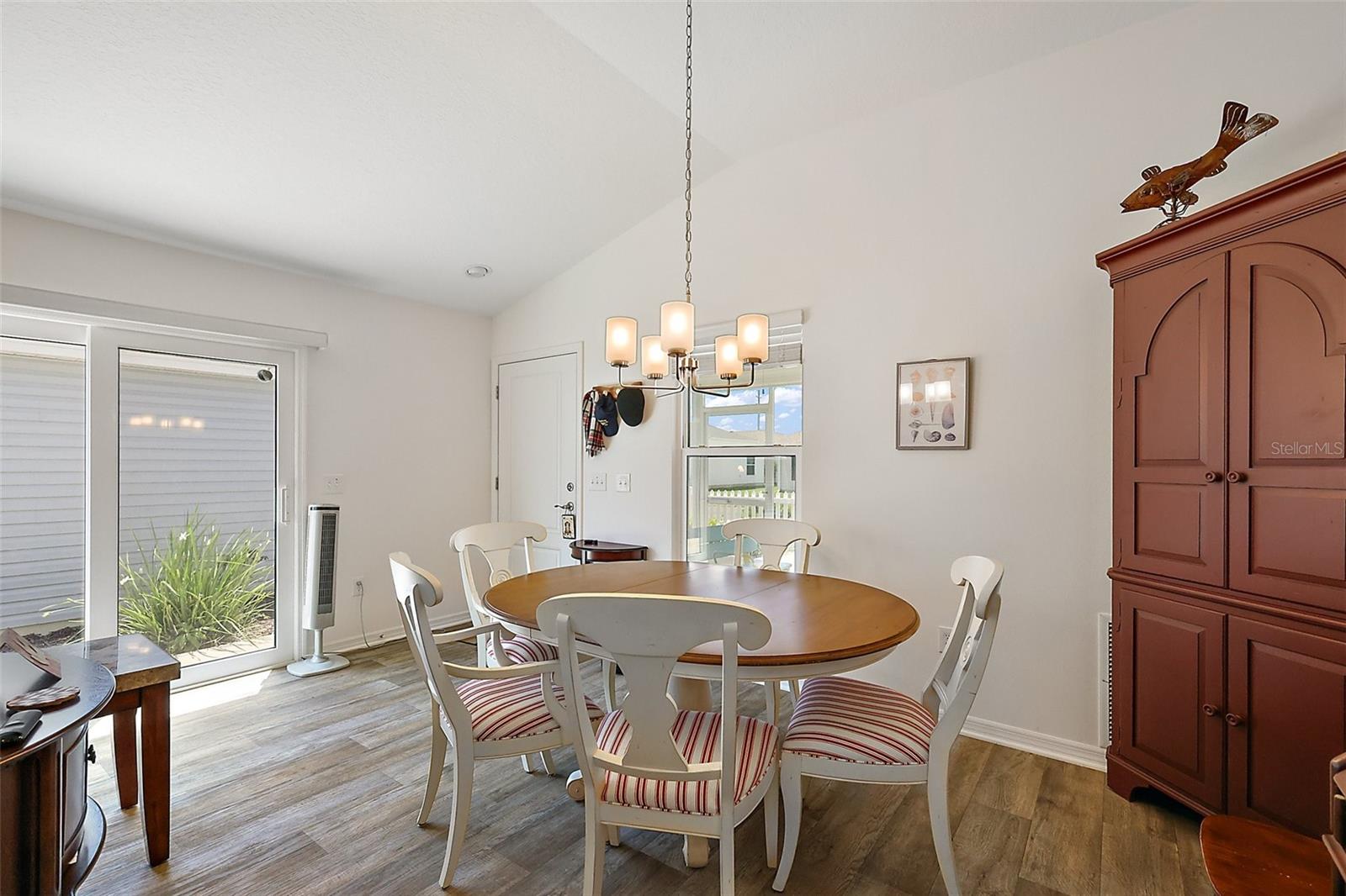 Image 6 of 26 For 5817 Valente Court