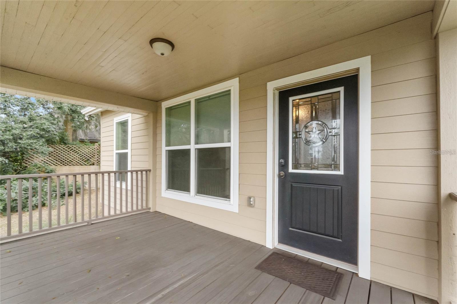 Image 4 of 22 For 17401 1st Street
