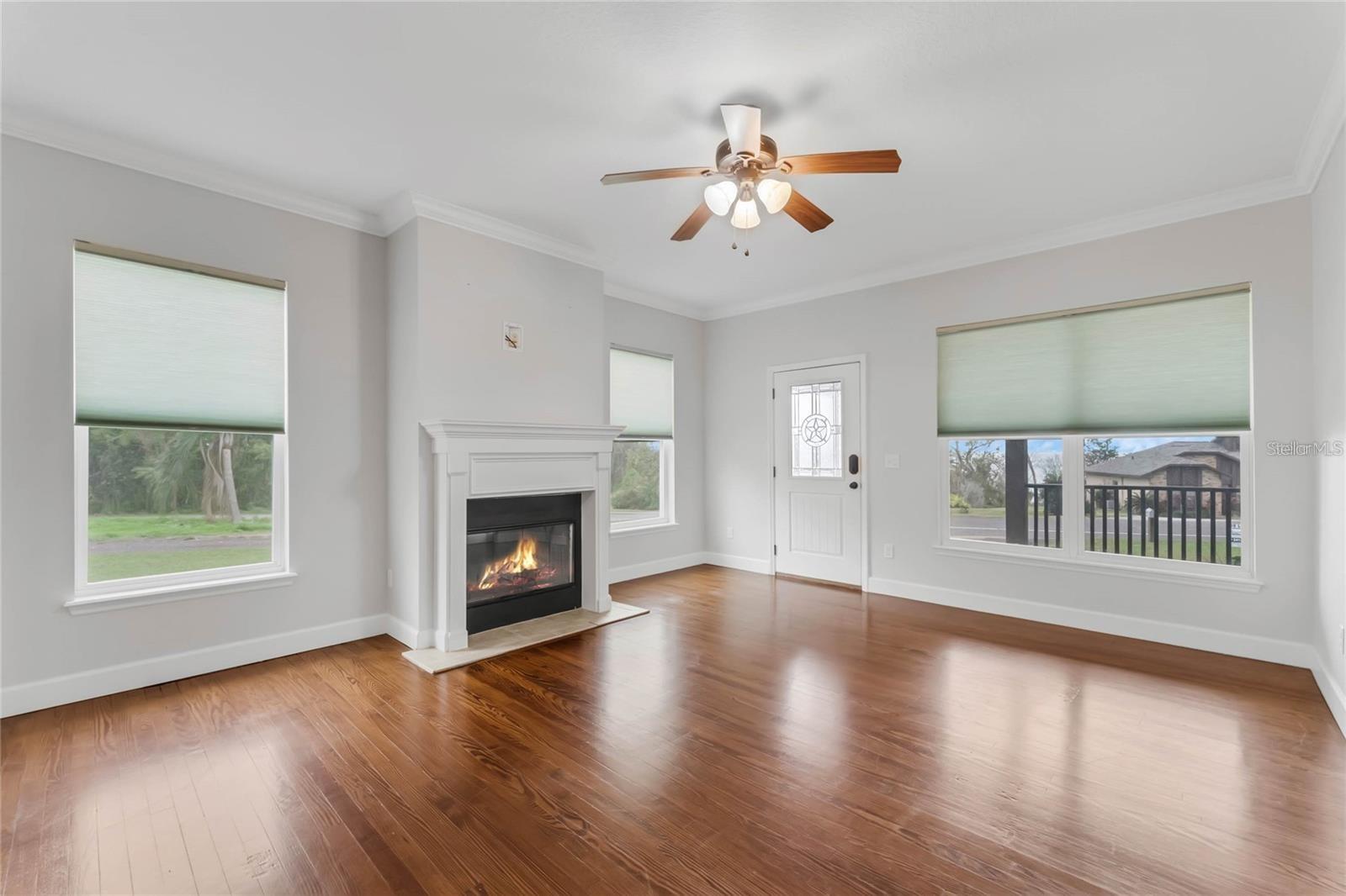 Image 6 of 22 For 17401 1st Street