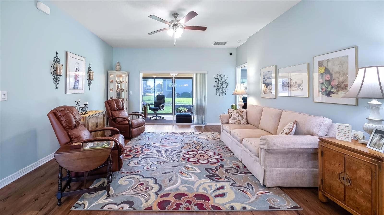 Image 4 of 62 For 4671 Spring Grove Lane