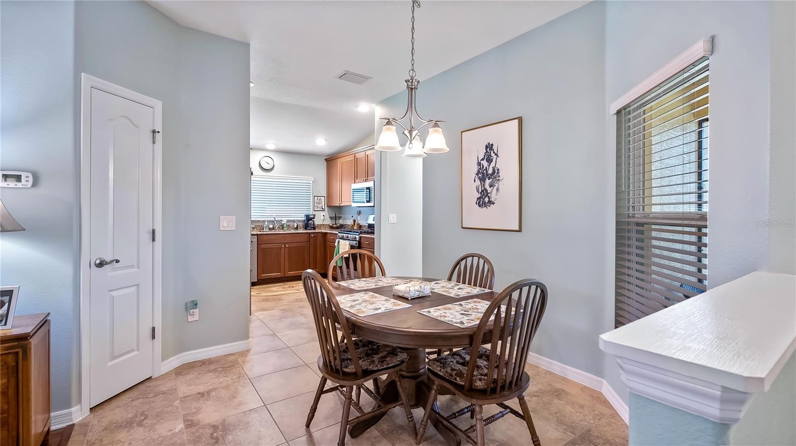 Image 8 of 62 For 4671 Spring Grove Lane