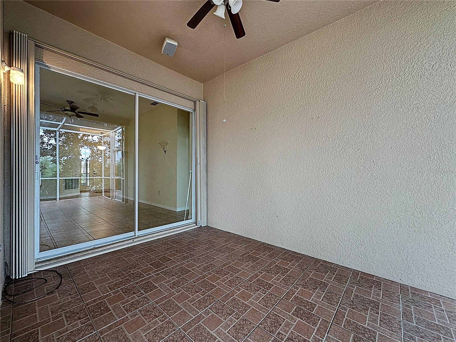 Image 16 of 53 For 807 Wolf Creek Street