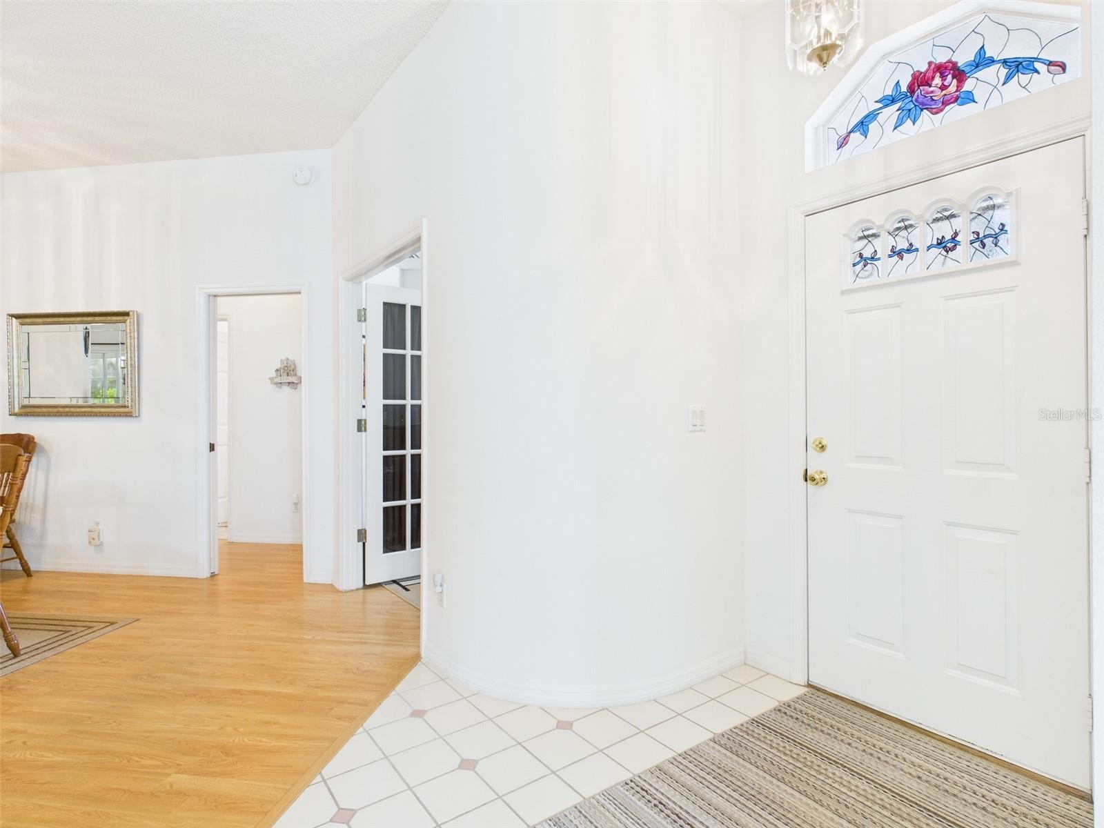 Image 3 of 31 For 21707 Queen Mary Court