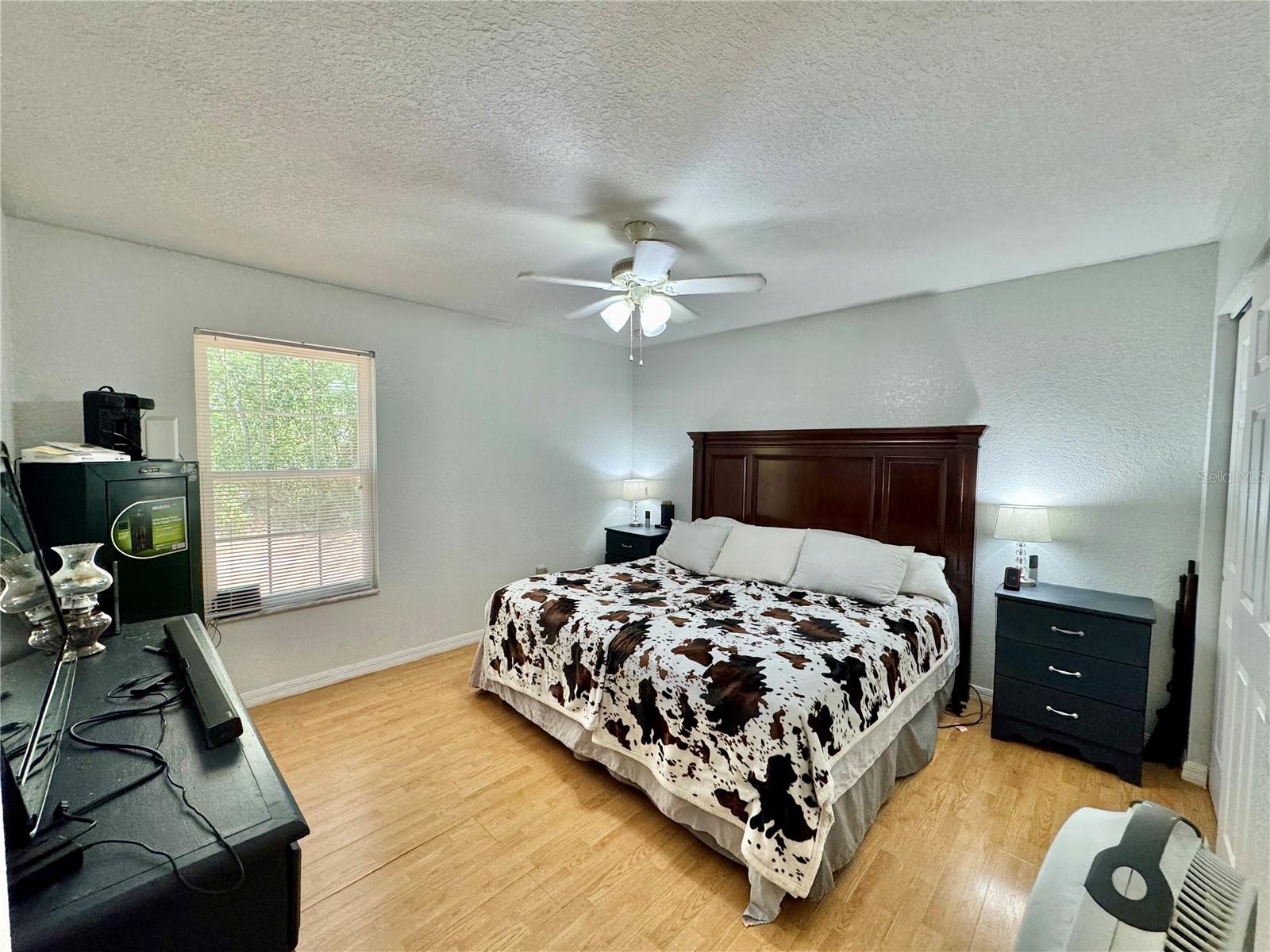 Image 14 of 29 For 40226 Palm Street