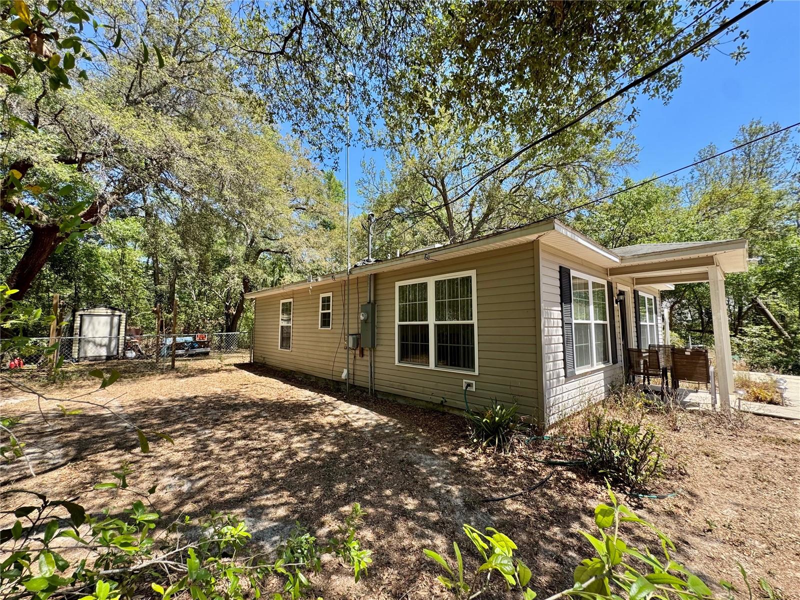 Image 22 of 29 For 40226 Palm Street