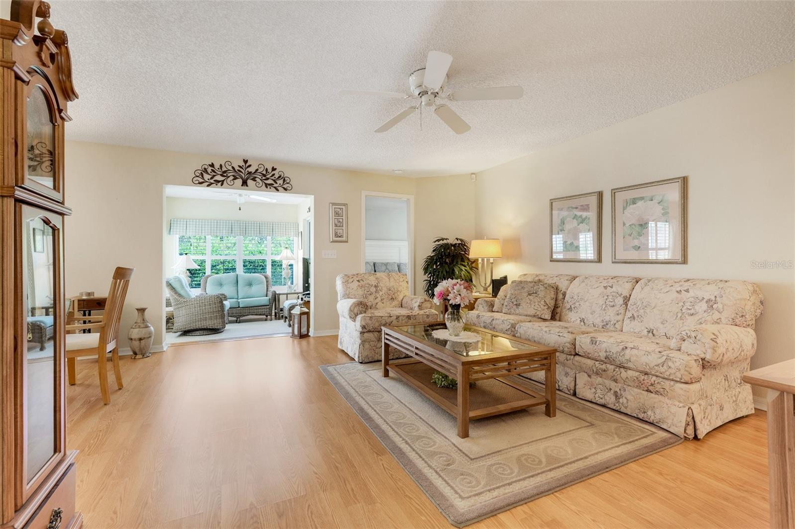 Image 13 of 47 For 4167 Capland Avenue