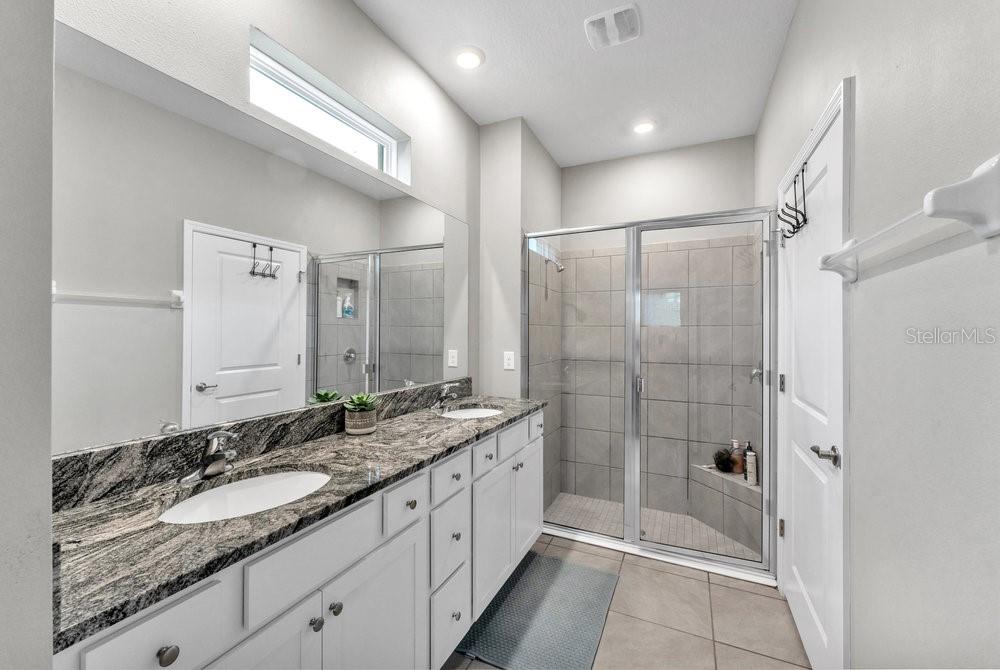 Image 18 of 30 For 8045 Penrose Place