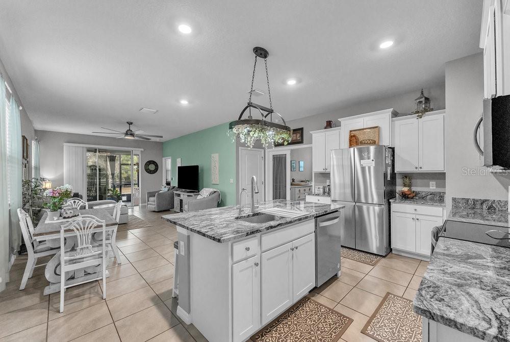 Image 5 of 30 For 8045 Penrose Place