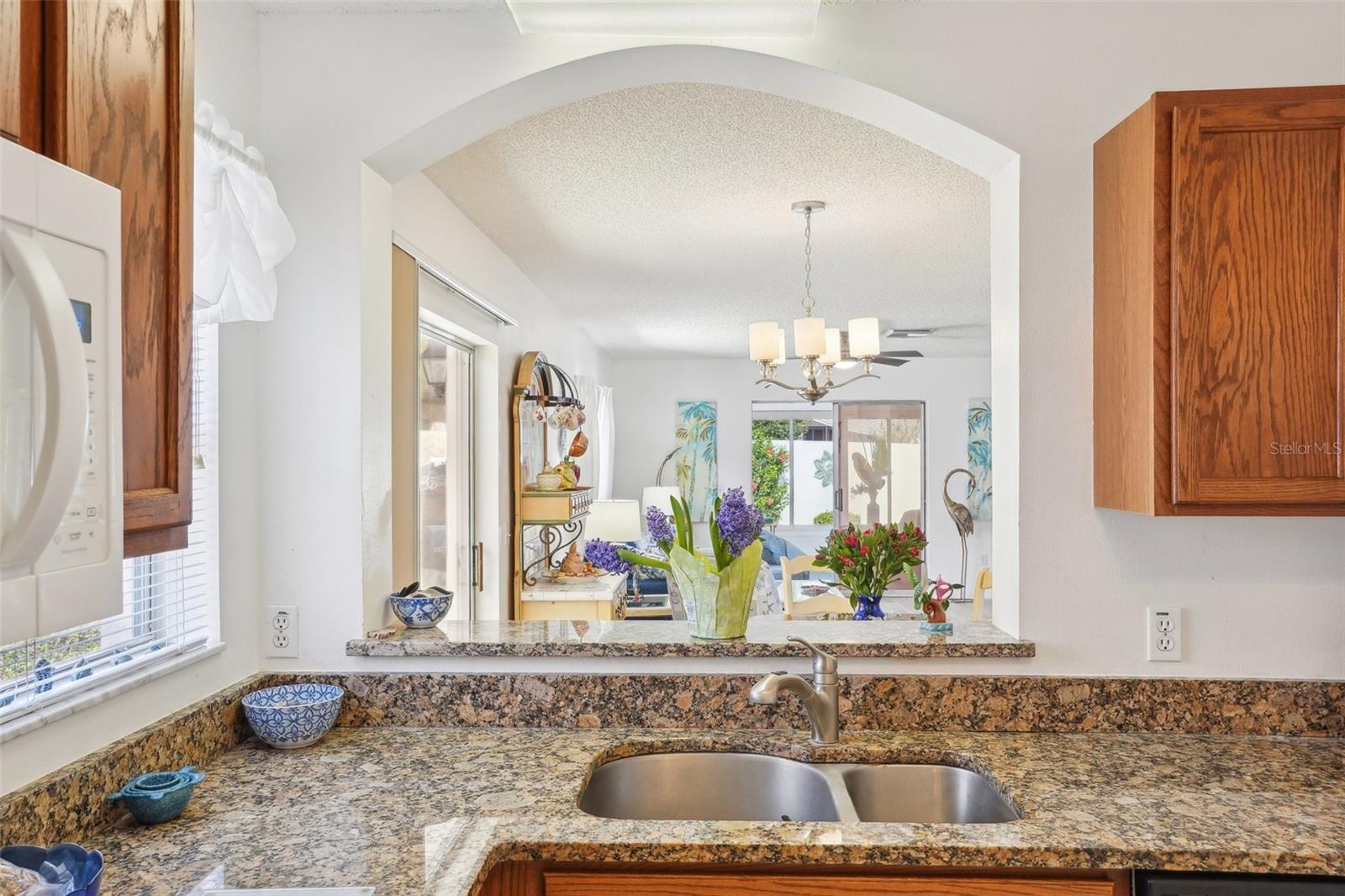 Image 10 of 41 For 732 Ramirez Avenue