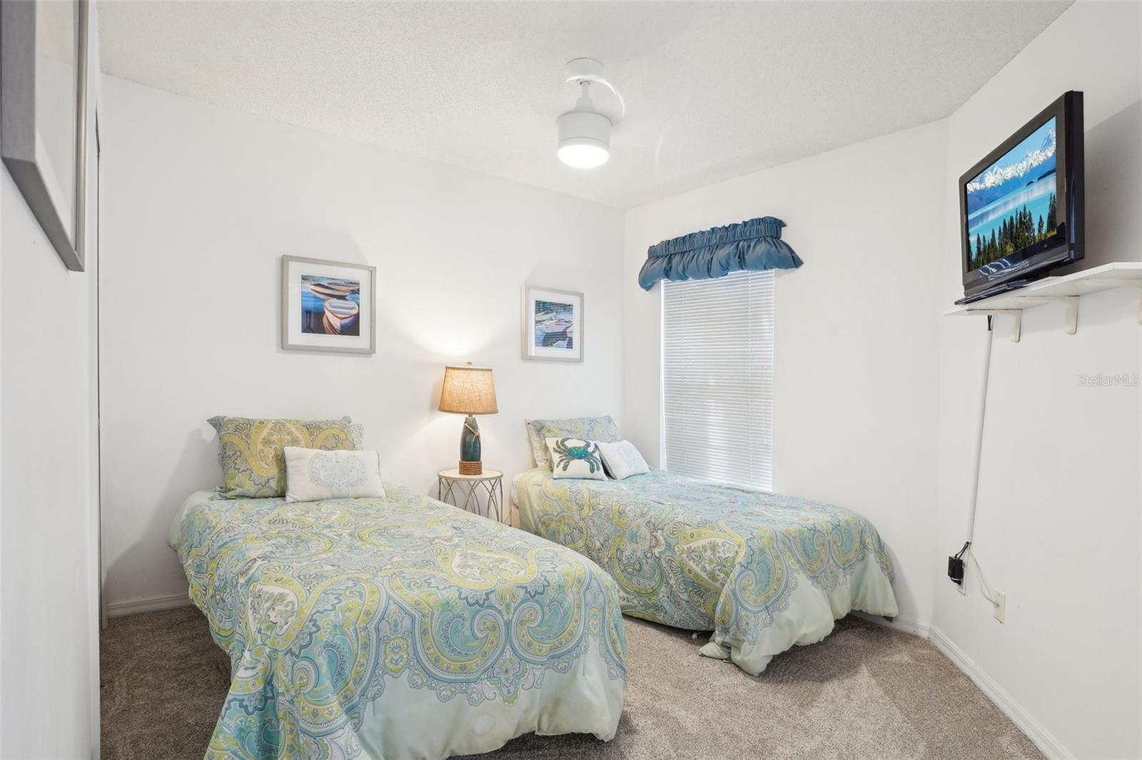 Image 20 of 41 For 732 Ramirez Avenue